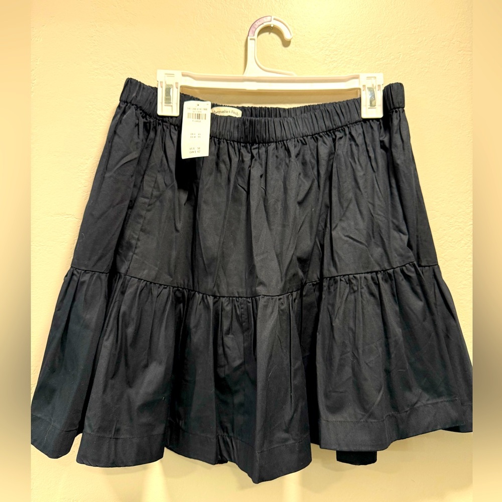 Abercrombie and Fitch Linen Blend Ruffle Black Mini Skirt NWT XL
